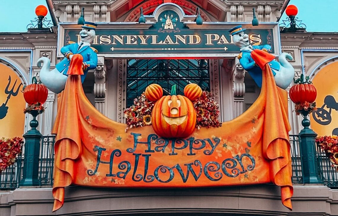 Halloween Disneyland Paris 2026 : dates, nouveautés et conseils pour une visite réussie